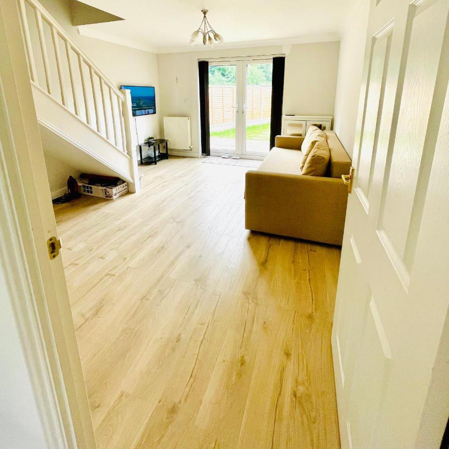 Mezzo House- Entire Property Coventry Extérieur photo