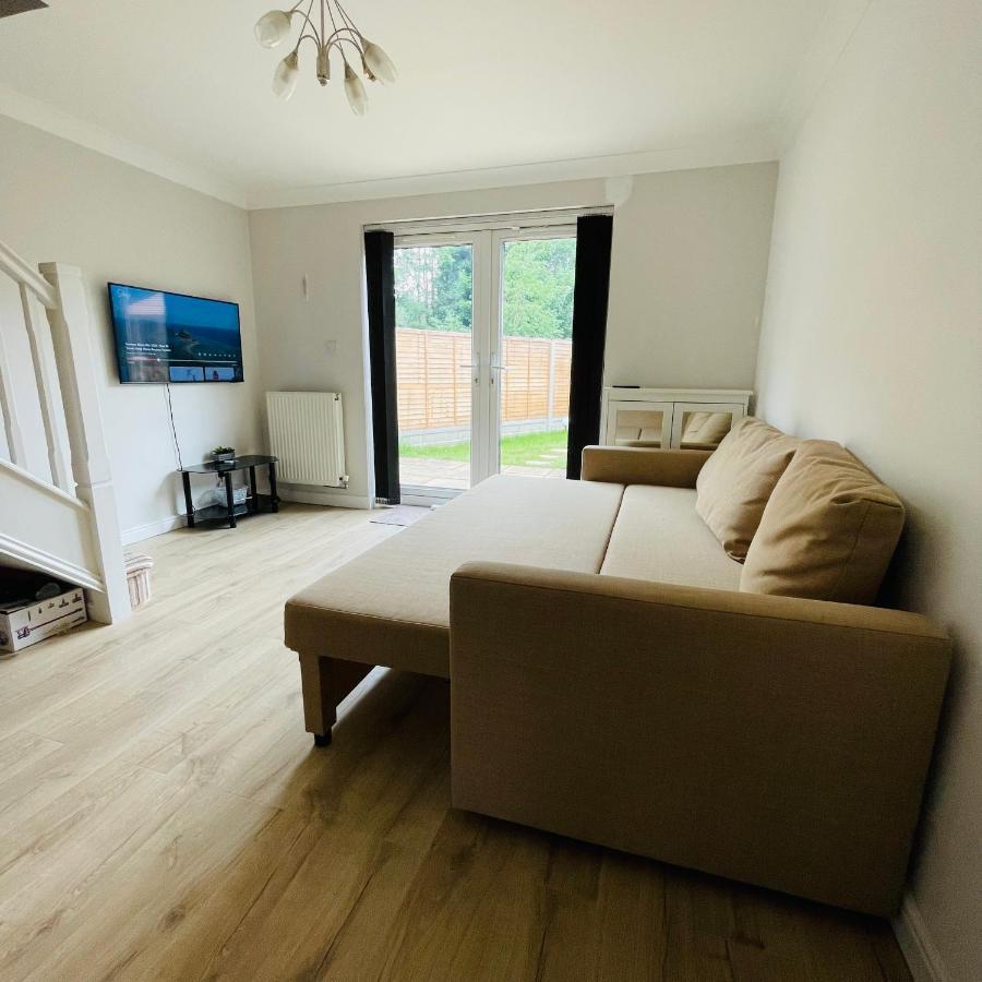 Mezzo House- Entire Property Coventry Extérieur photo